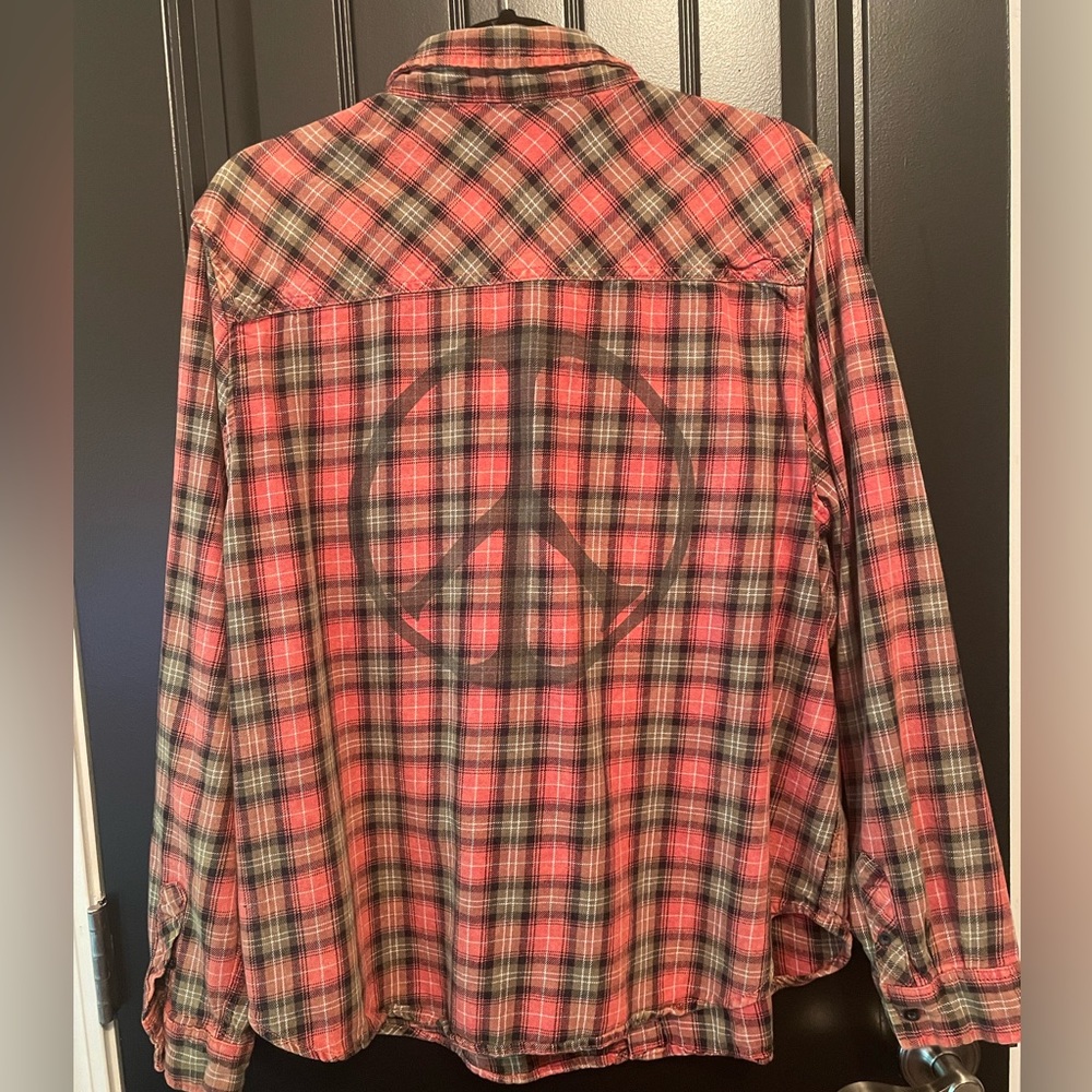 JUNK FOOD Plaid Button Up Long Sleeve Shirt. Pockets & Peace Sign on Back Sz XXL